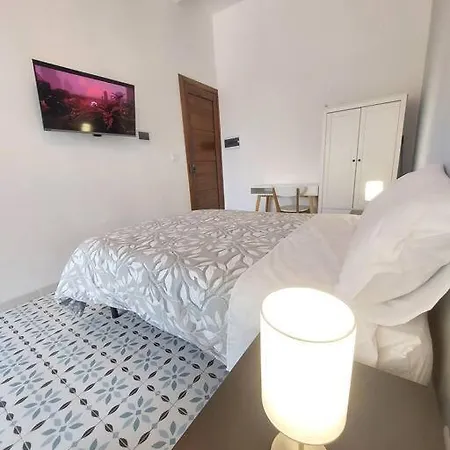 Near Valletta Апартаменты